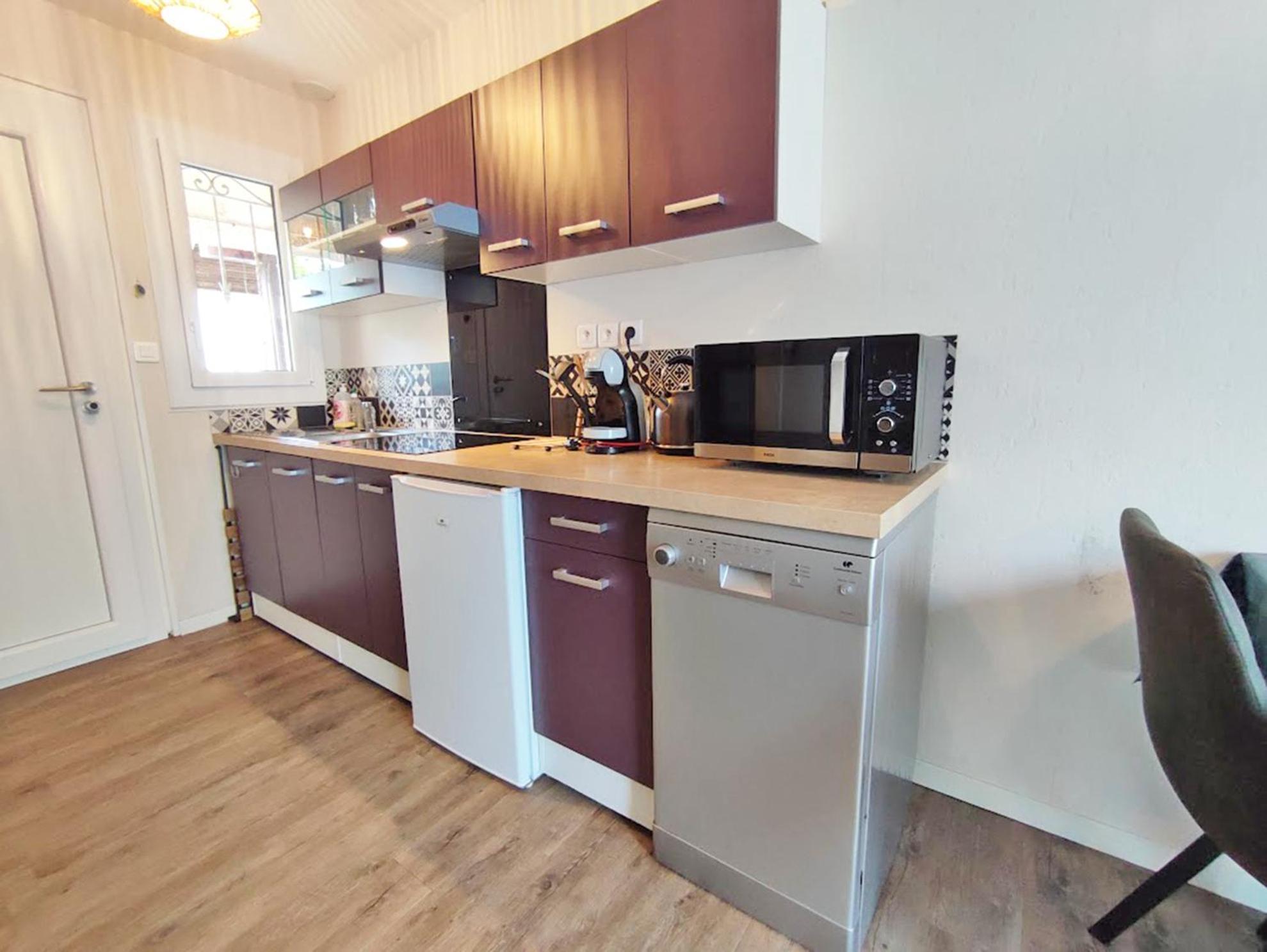 L'Escampette, Duplex T3, Centre Luchon, Wifi, Casier A Skis, 4 Personnes Bagnères-de-Luchon Zewnętrze zdjęcie